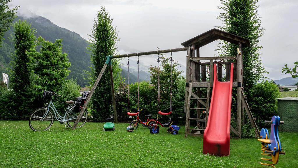 Apart Tyrol Uderns Exteriör bild